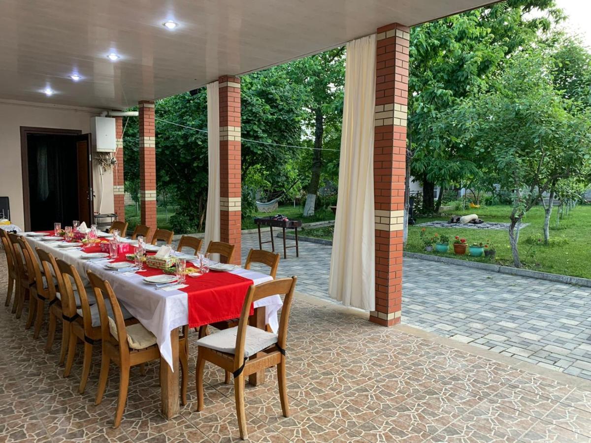 One Dom Cottage Qabala Extérieur photo