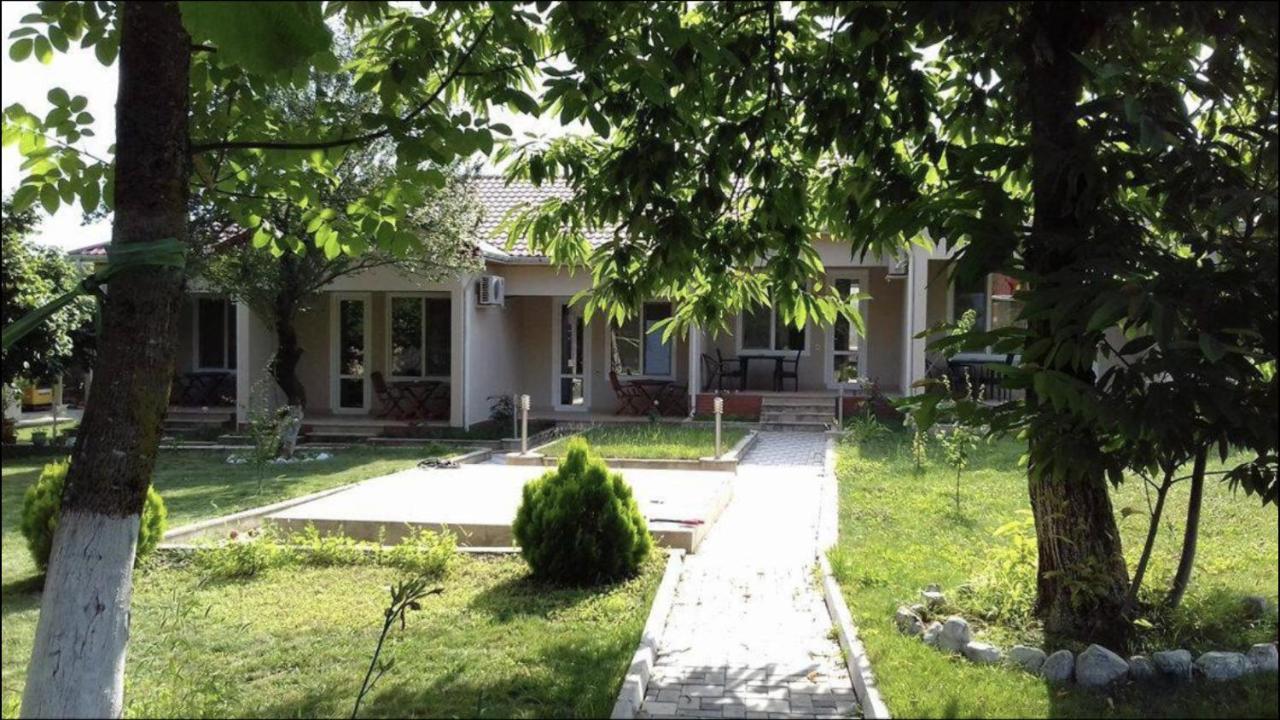 One Dom Cottage Qabala Extérieur photo